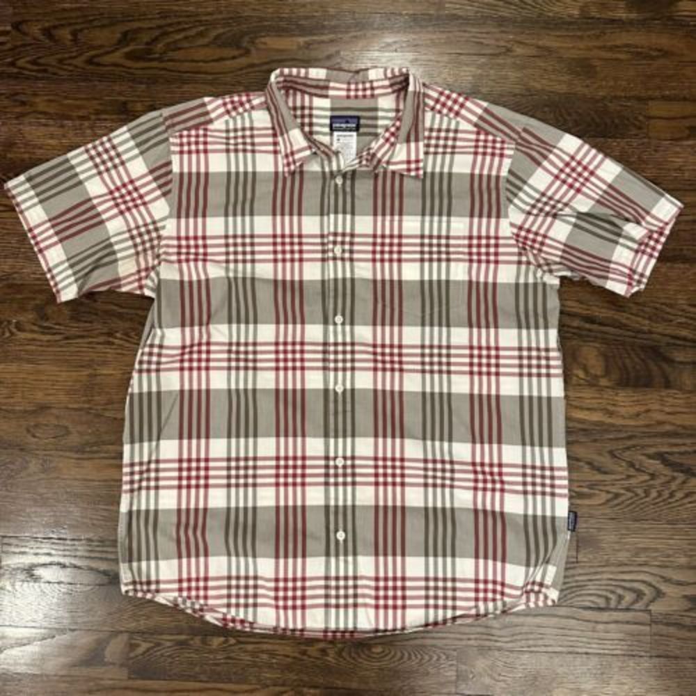 Patagonia Red and Brown Plaid Casual Button Down Shirt